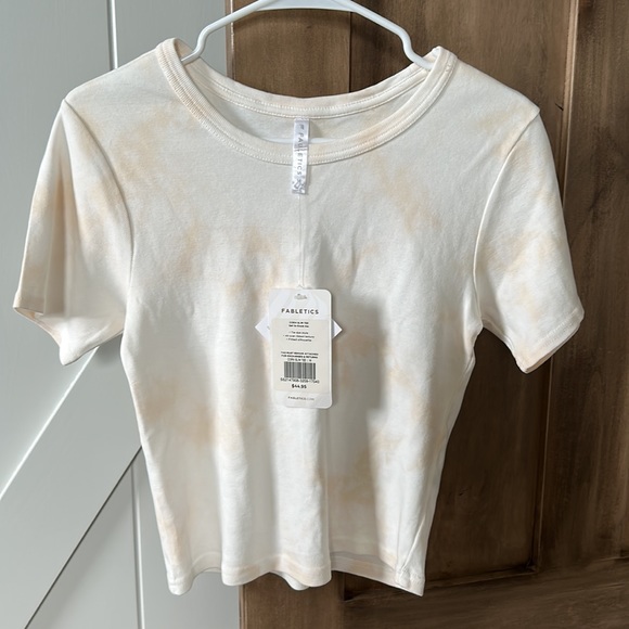 Fabletics T-shirt - Picture 4 of 14